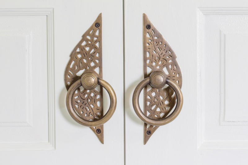 Avangard Sifonyer Dolap Cekmece Kulp Kapak Model Tasarim Avangard Dresser Cabinet Drawer Handle Cover Mode Mobilya Oturma Odasi Tasarimlari Yenilenmis Mobilya