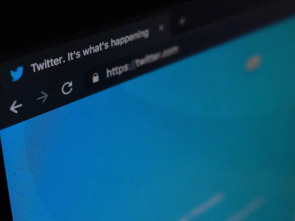 Twitter Bug Exposed Protected Tweets Of Some Android Users