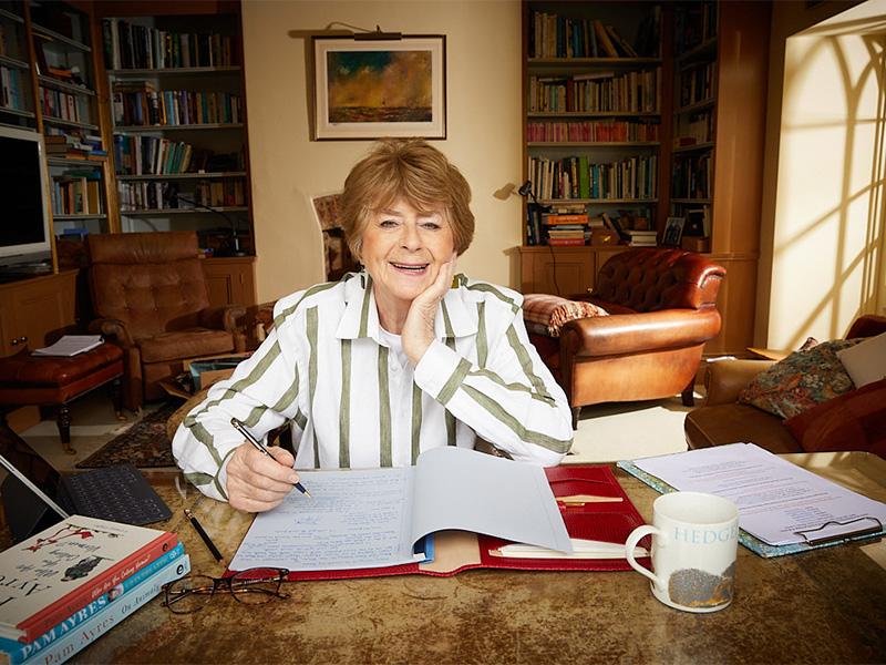 Pam Ayres