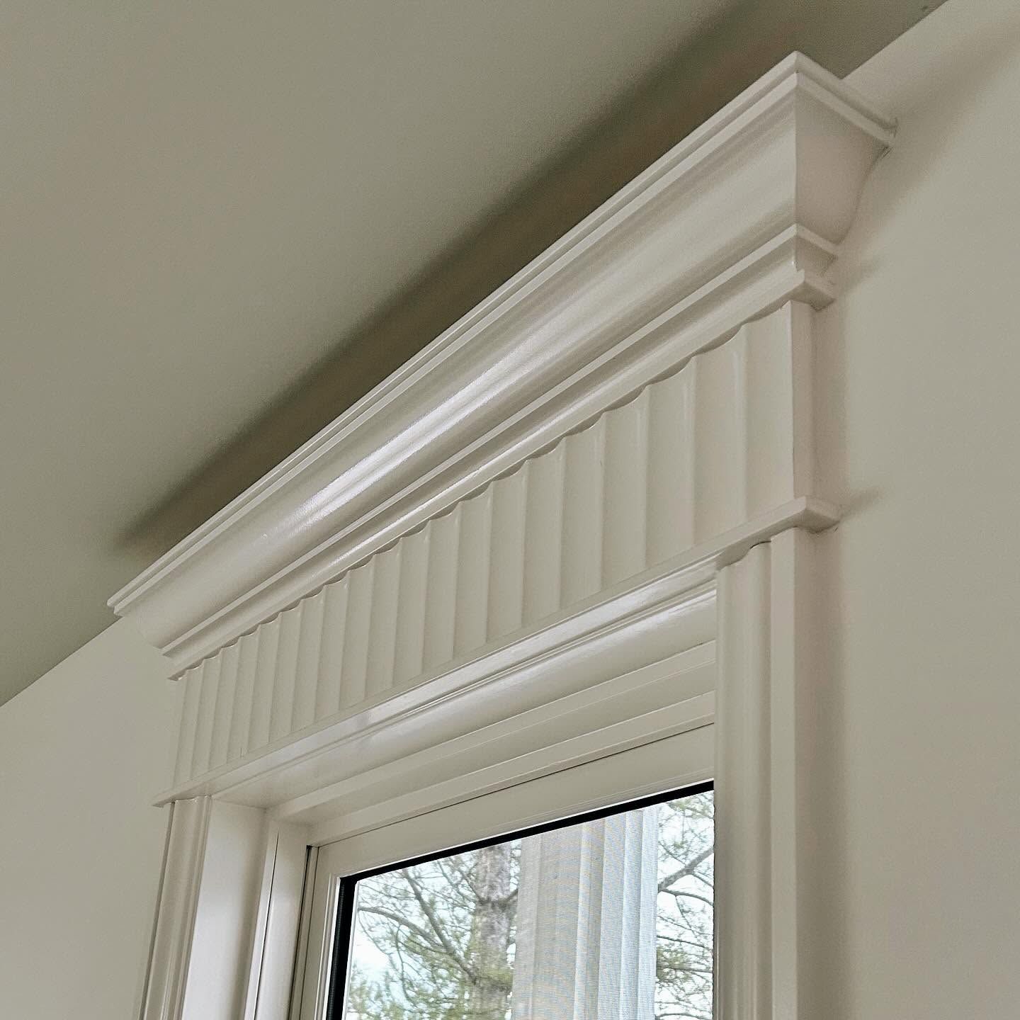 Custom window head casing with fluted frieze and crown