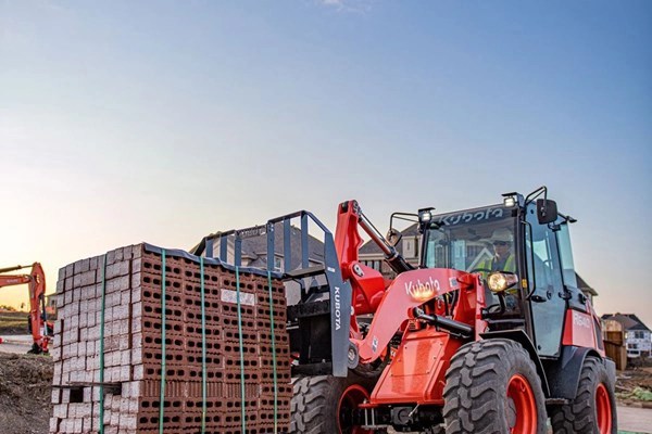 Kubota R540