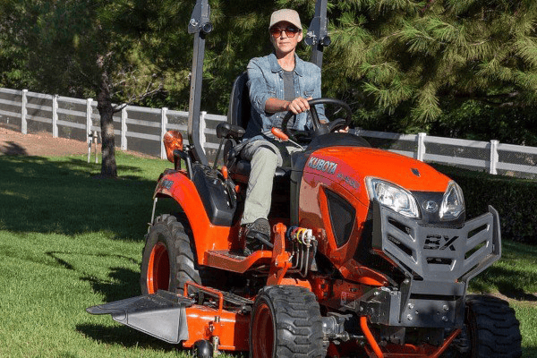Kubota Sub-Compact Tractors