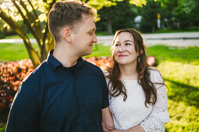 6-20-2025 - Sam & Devin - Ogden Gardens Engagement Session