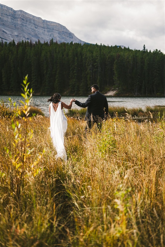 9-25-23 - Johnson Lake Banff Canada Elopement