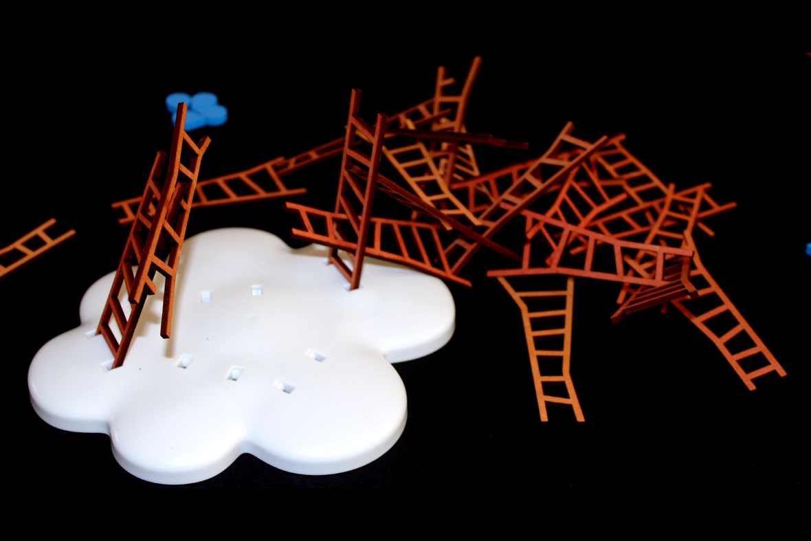 Catch the Moon Review: Stack Ladders & Reach the Sky!