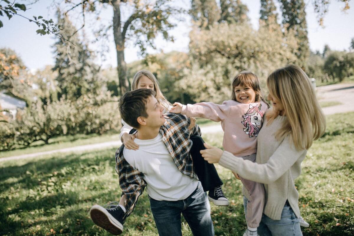 Fun and Educational Weekend Activities for Modern Families