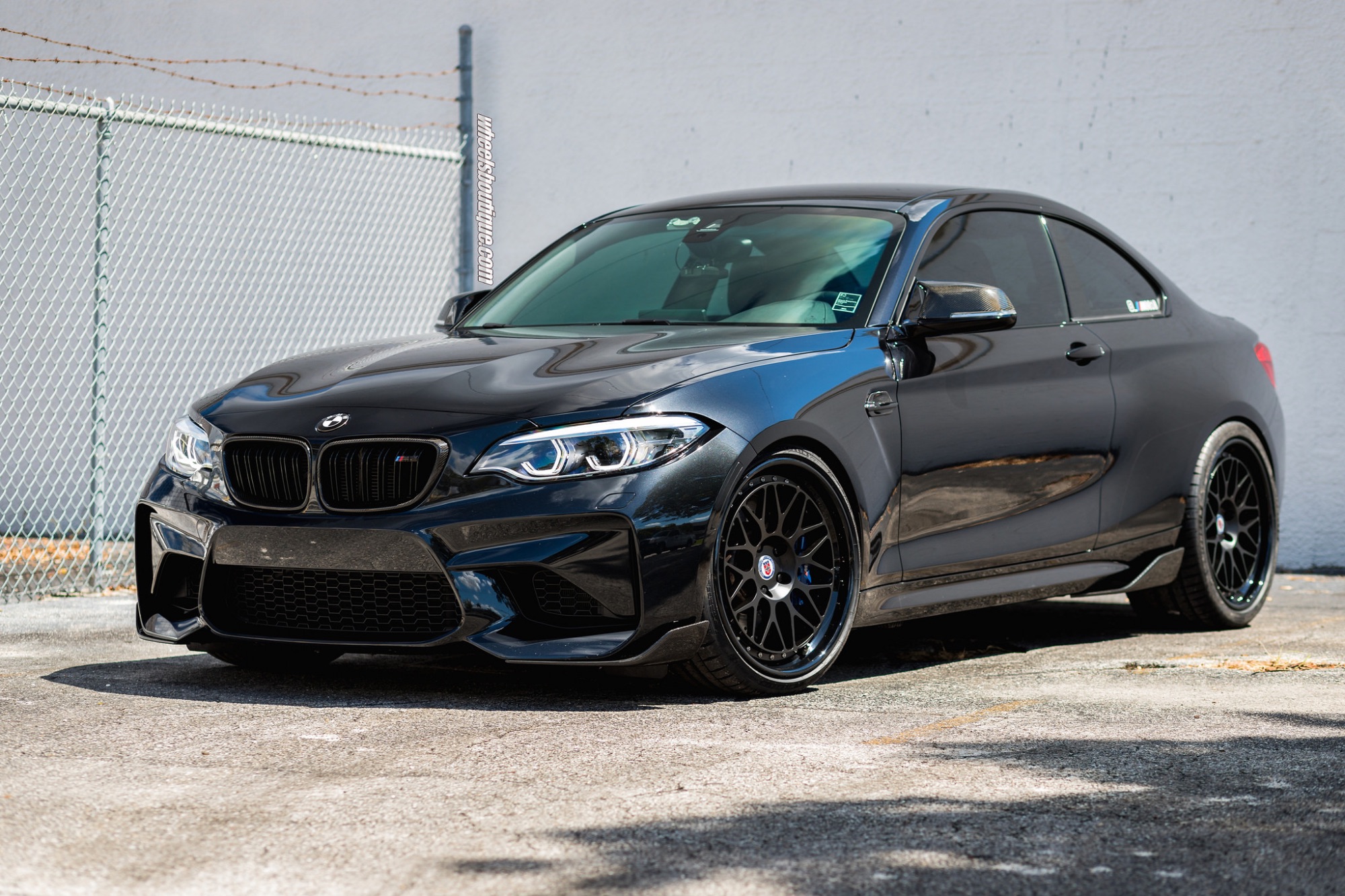 Bmw m2 f87 black hre classic 300