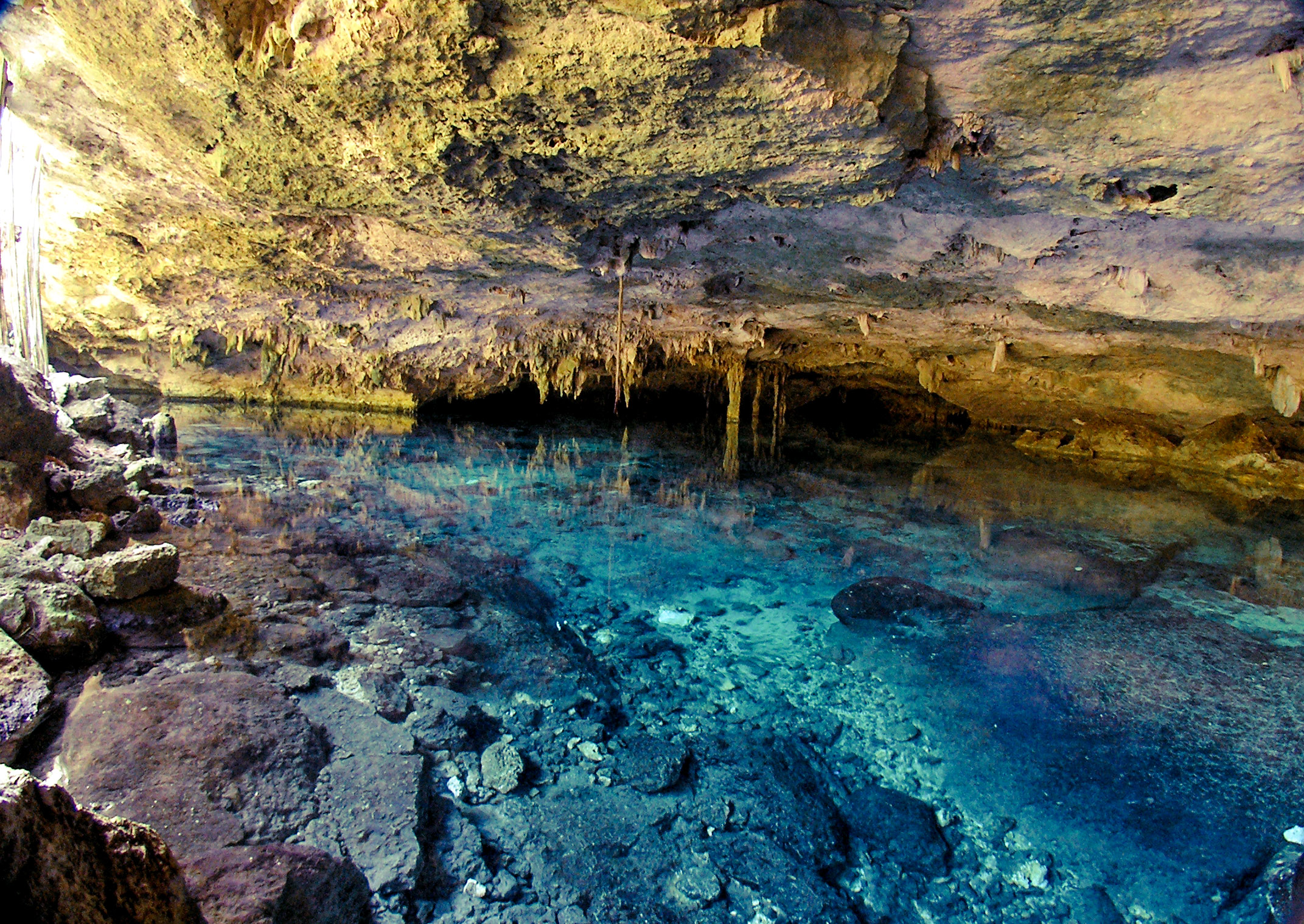cenote-dos-ojos-tulum