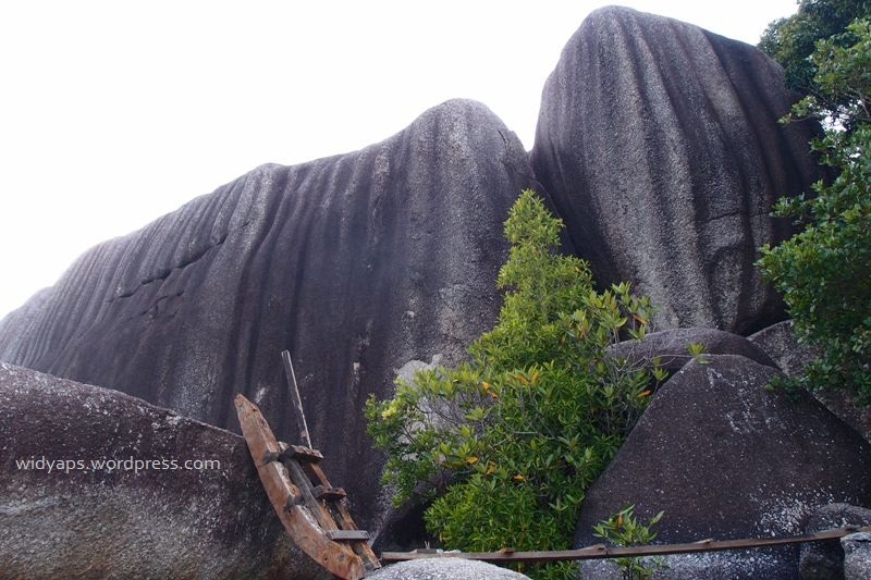 Batu dinding