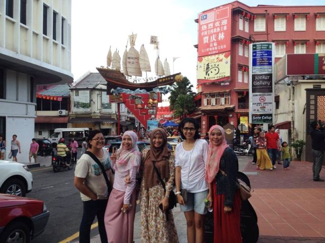 Finally, five of us : Me - Tince - Wina - Tina - Anna
