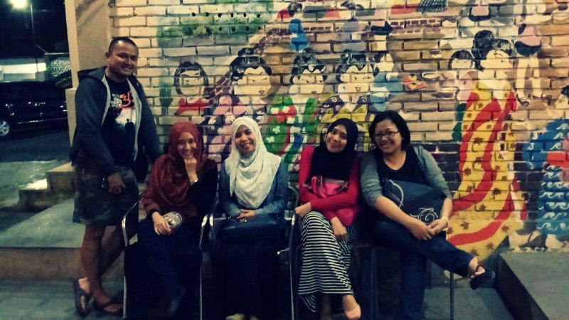 rapi amat ini pose fotonya :D