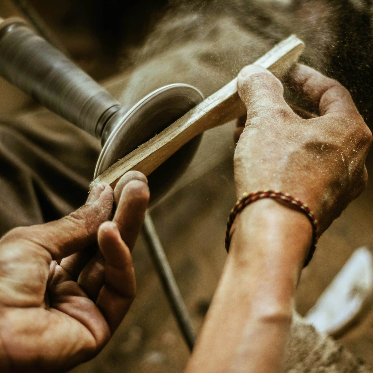 RightColumnImageLogo1