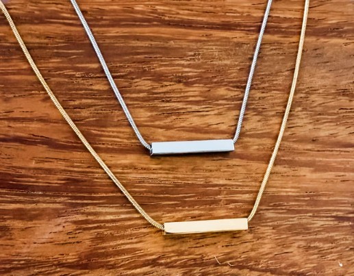 Sliding Horizontal Bar Necklace - Image 1