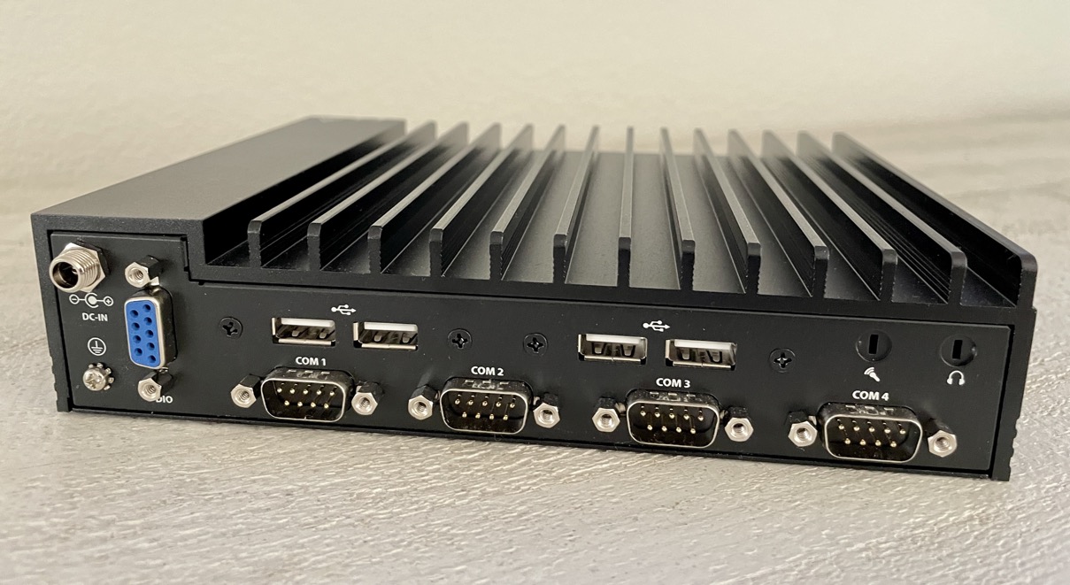 First look at the Supermicro E100-12T