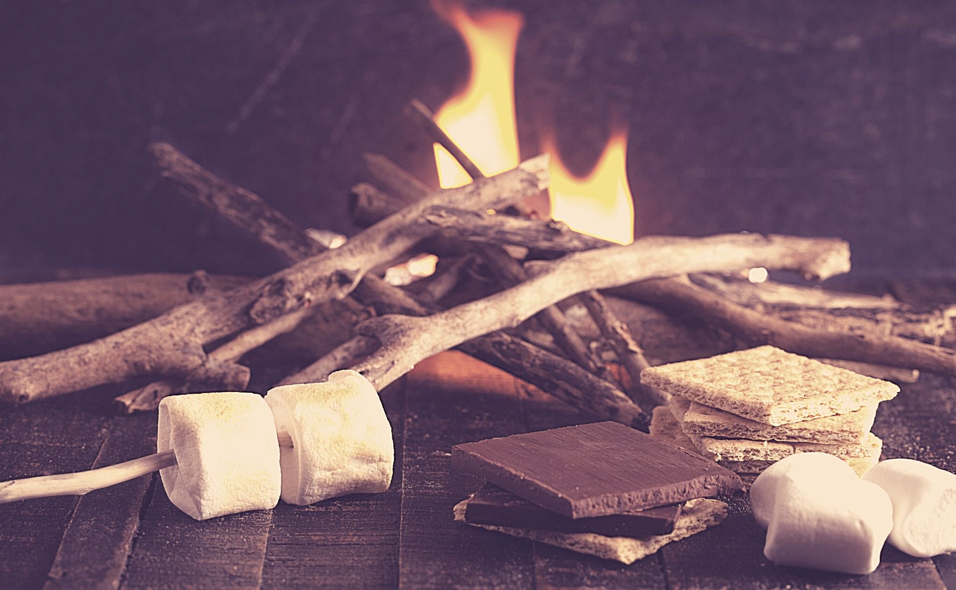 Those First Fire Of The Season Vibes Ashtenneilson Fire Fireplace Firstfireoftheseason Home Cozy Comfy Warm Smores Roastedmar Fireplace Hearth Home
