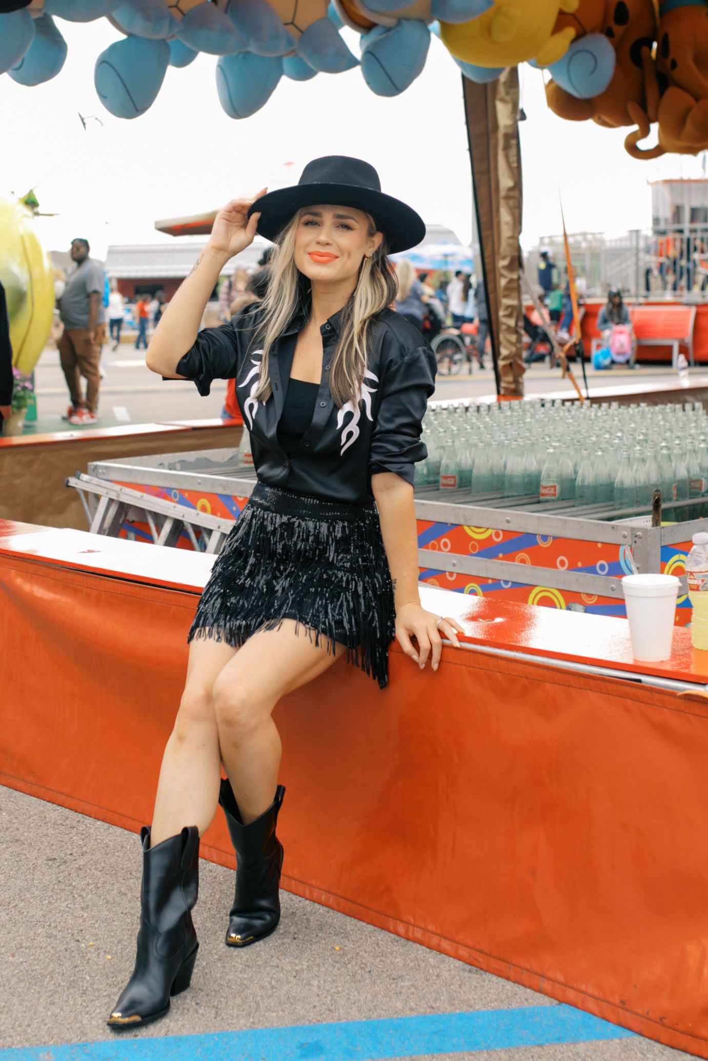 20+ stylish rodeo outfit ideas