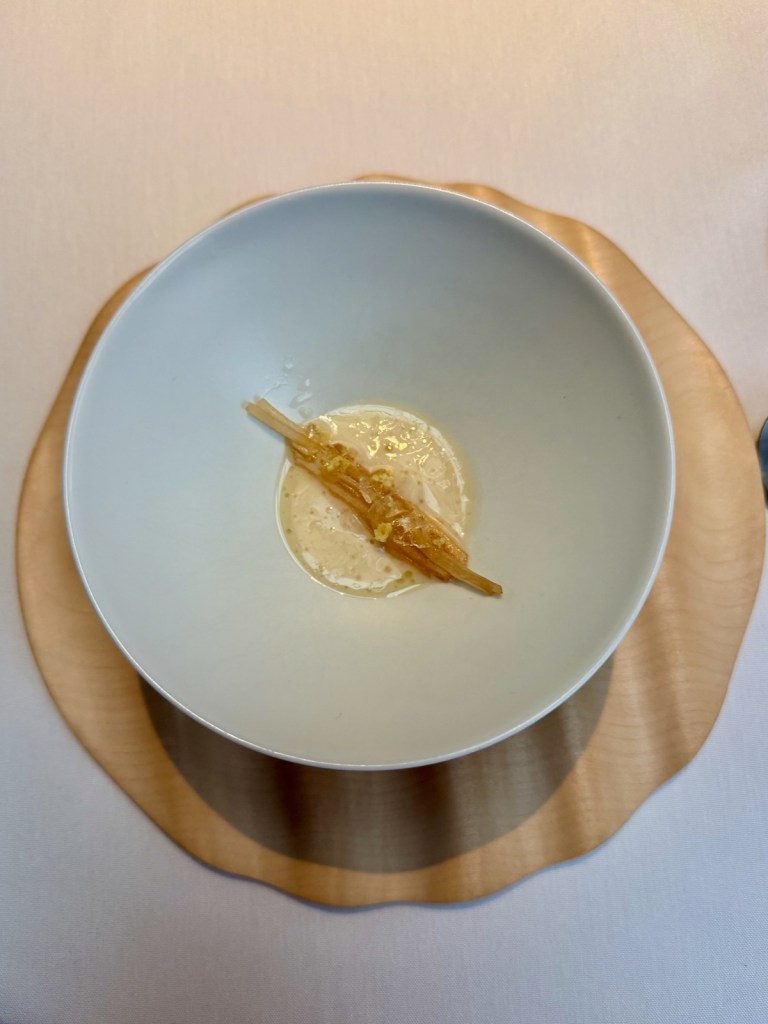 Kiln SF - Razor Clam, Preserved White Asparagus, White Peach, Elderflower