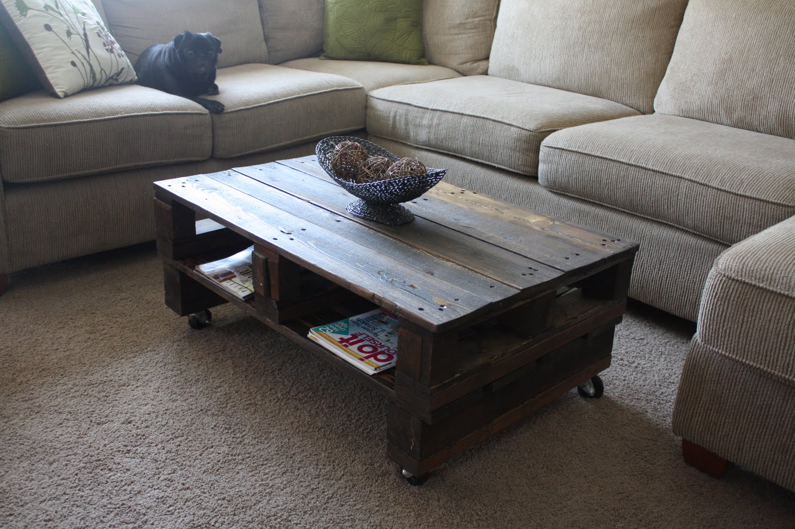 50 Beautiful Photos Of Design Decisions Glamorous Pallet Furniture Coffee Table Wtsenates Info