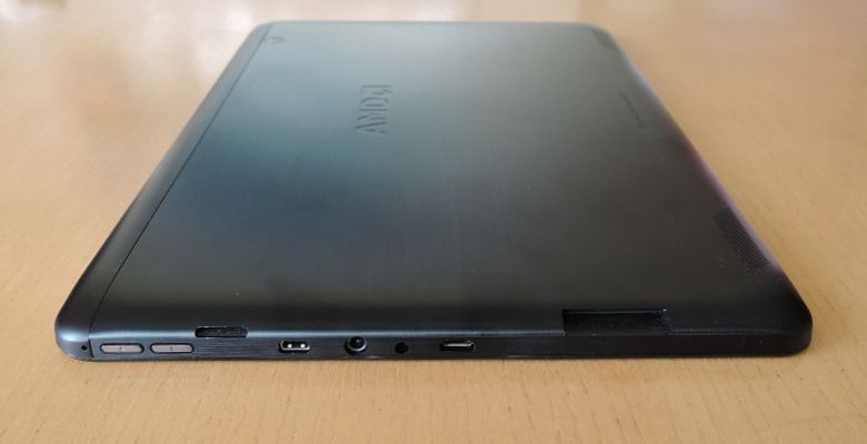 BungBungame Photon 2 － 孤高にして不遇なAMD搭載の10.1インチ