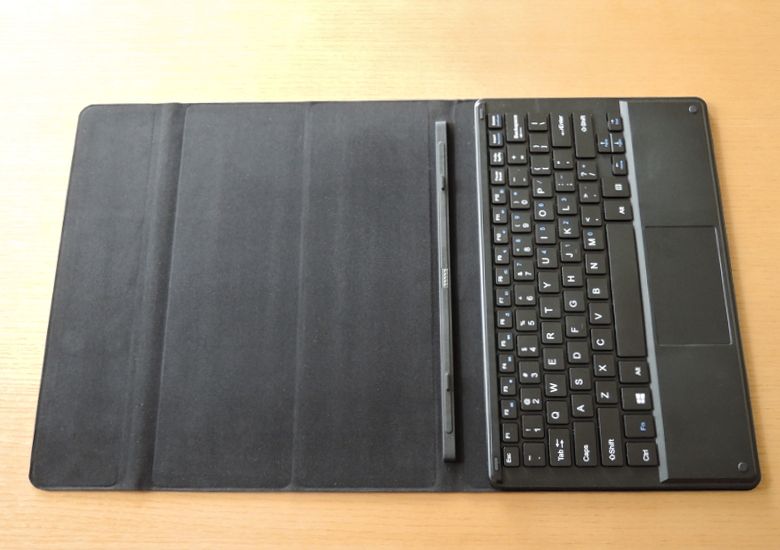 Chuwi Hi 10 Plus － 10.8インチ、Windows / Remixのデュアルブート機