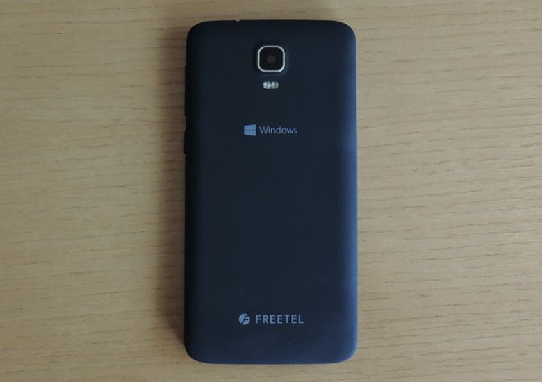 FREETEL KATANA 01 ー 激安ローエンドのWindows 10 スマホってどうなの