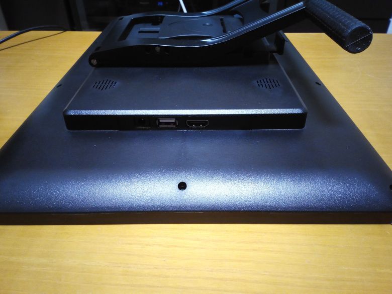 Ugee HK1560 ― 3万円台で液タブを使える日が来るとは！ 安価で十分な