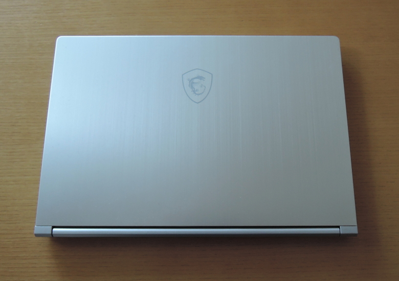 MSI PS42 MODERN 8RC レビュー － 14インチ、1.19 kgのモバイルノート