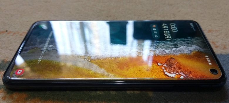 Samsung Galaxy S10e（SM-G9700）レビュー － コンパクトなボディに