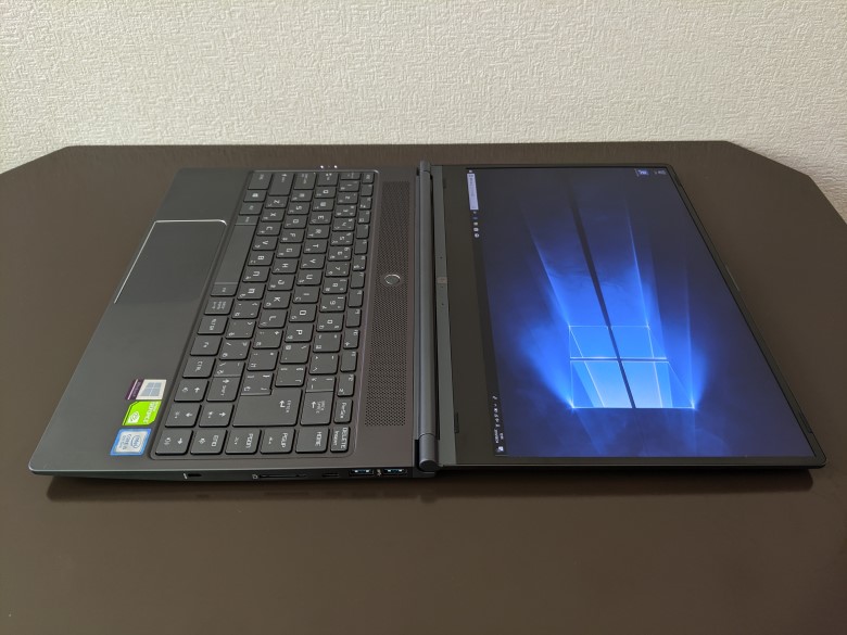 ドスパラ GALLERIA GWL250YF レビュー － GALLERIAなのに重量わずか1.2