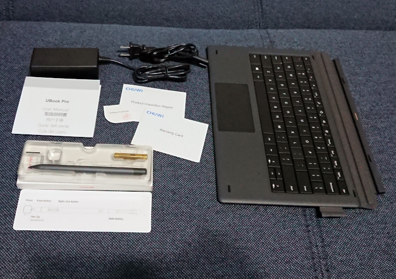 CHUWI UBook Pro レビュー － スタイラスとキックスタンドの付いた3:2