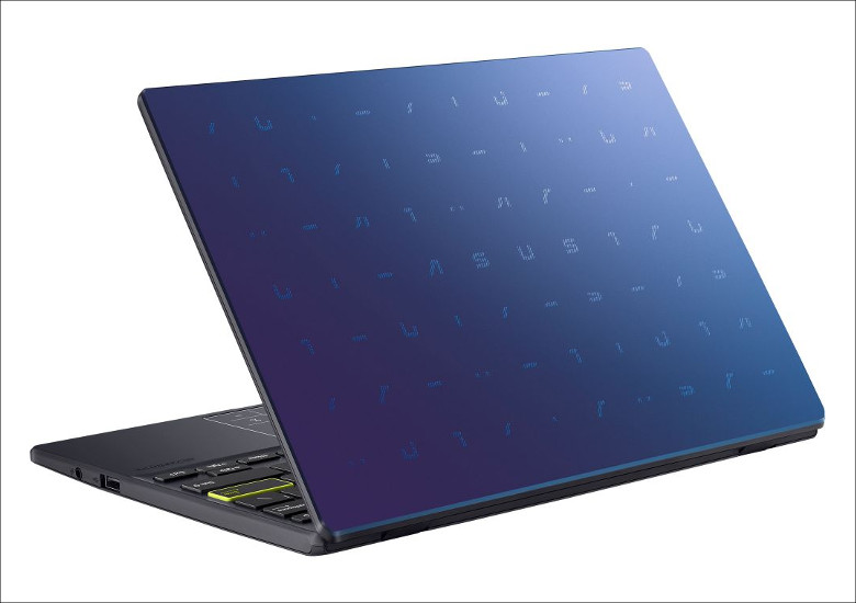 ASUS E210MA － 元気のいいカラーリングと軽快なデザイン、そしてASUS