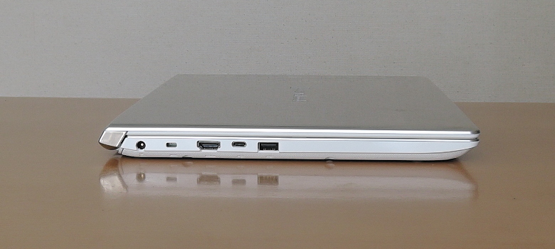 dynabook AZ66/M（T9・T8）の実機レビュー － ちょっと大きめ、16.1