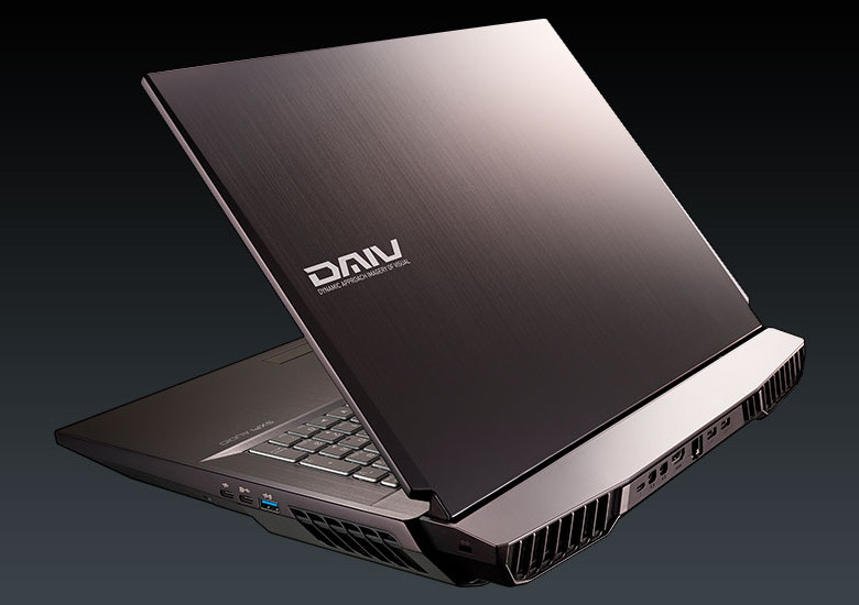 mouse DAIV 7N － 17.3インチでデスクトップPC用のCore i9を搭載可能