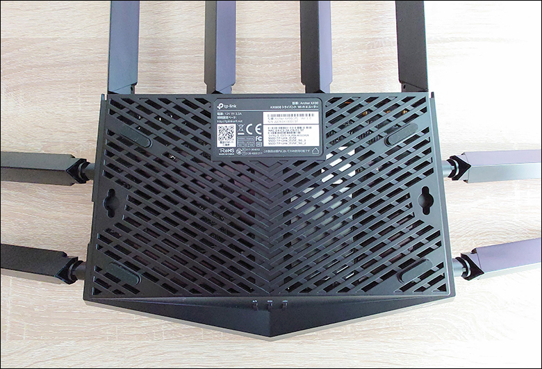 TP-Link Archer AX90の実機レビュー － Wi-Fi6やトライバンド・8