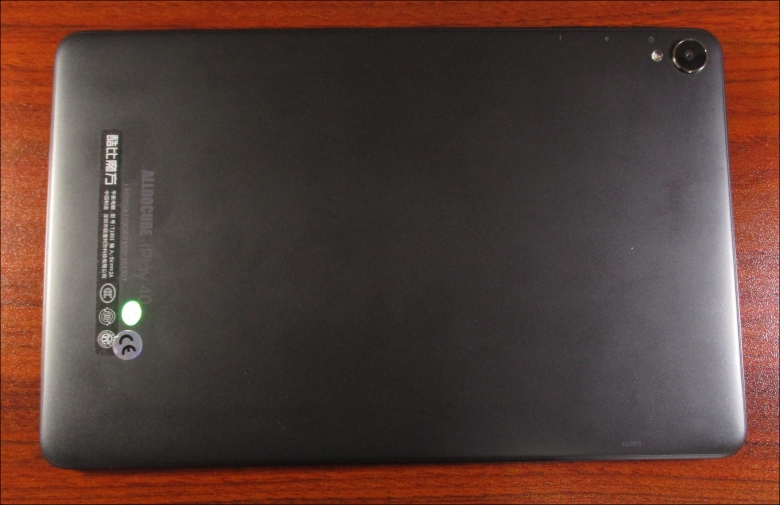 ALLDOCUBE iPlay 40の実機レビュー - 性能高め、質感も良くて ALLDOCUBE iPlay 40の実機レビュー - 性能高め、質感も良くて