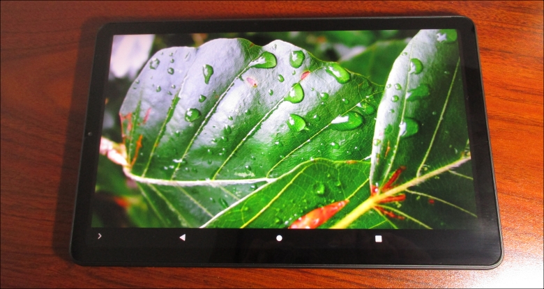 ALLDOCUBE iPlay 40の実機レビュー － 性能高め、質感も良くて軽量、10