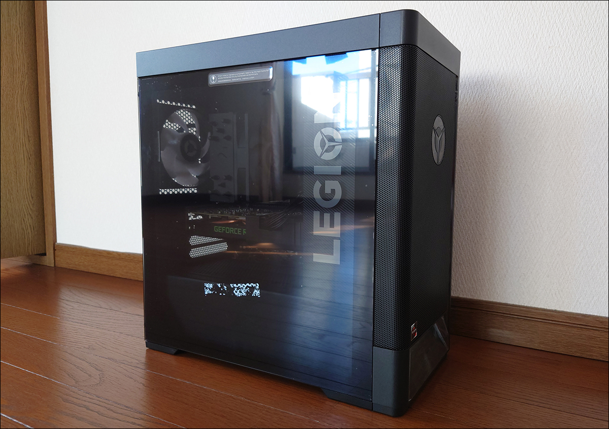 Lenovo Legion T550 実機レビュー － 高いパフォーマンスと拡張性が