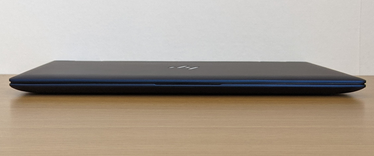 HP Elite Dragonfly G2の実機レビュー － 「ドラゴンフライブルー」が