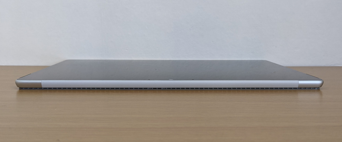 Microsoft Surface Pro 8の実機レビュー － ディスプレイサイズが