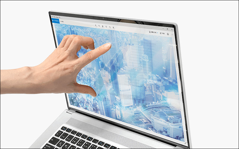 Intel NUC M15 － Intelの15.6インチノートPCがFRONTIERから発売され