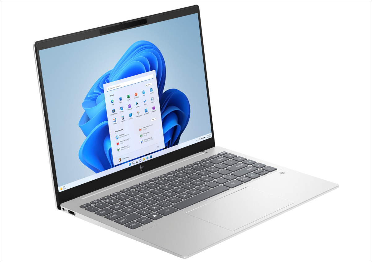 HP Pavilion Plus 14-ew － ハイスペックで有機ELディスプレイを