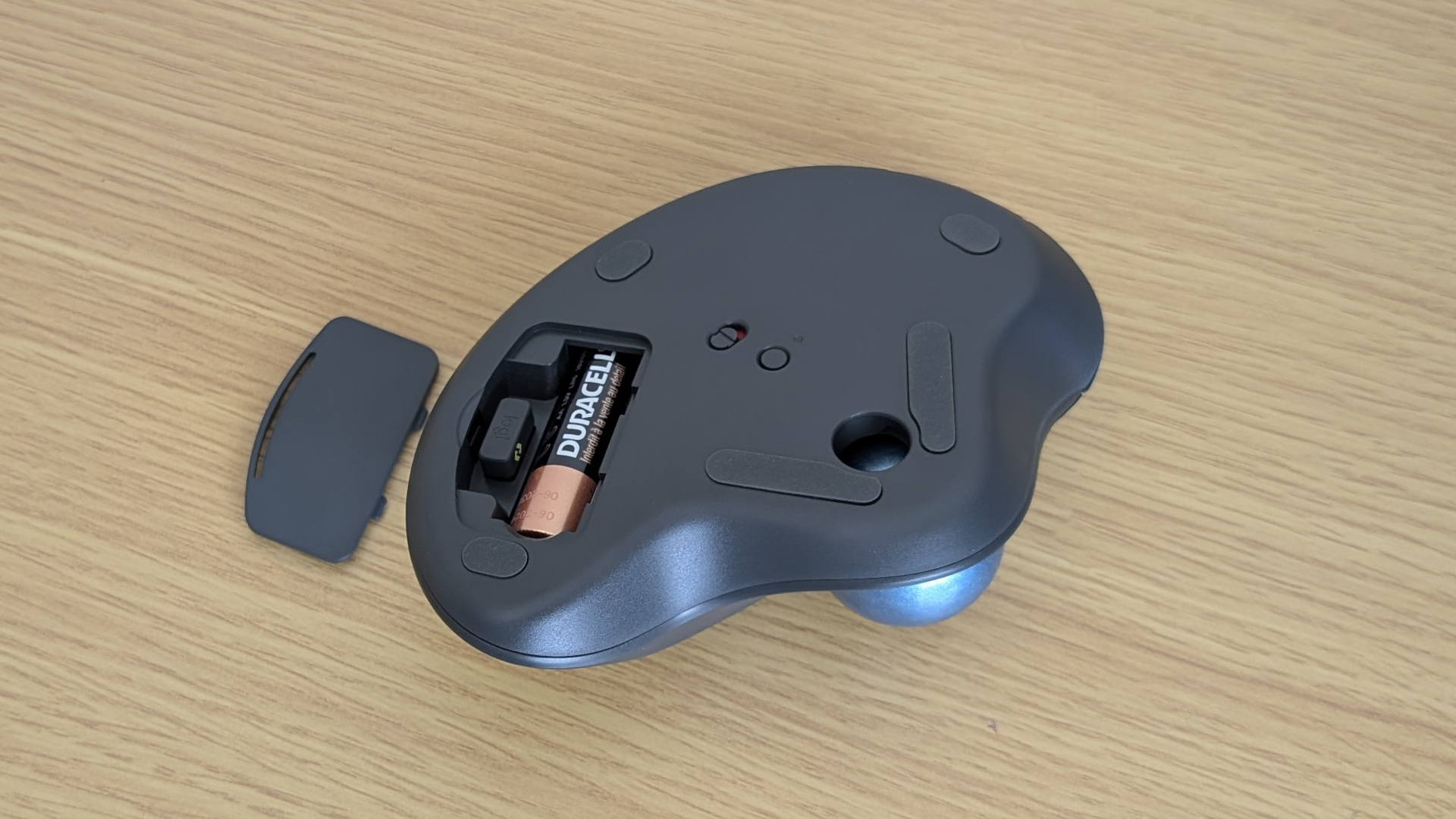 ロジクールのトラックボール「MX ERGO S」と「ERGO M575SP」を使い比べ