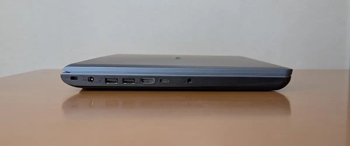 dynabook AZ/LY（dynabook Tシリーズ）レビュー － 光学ドライブを内蔵