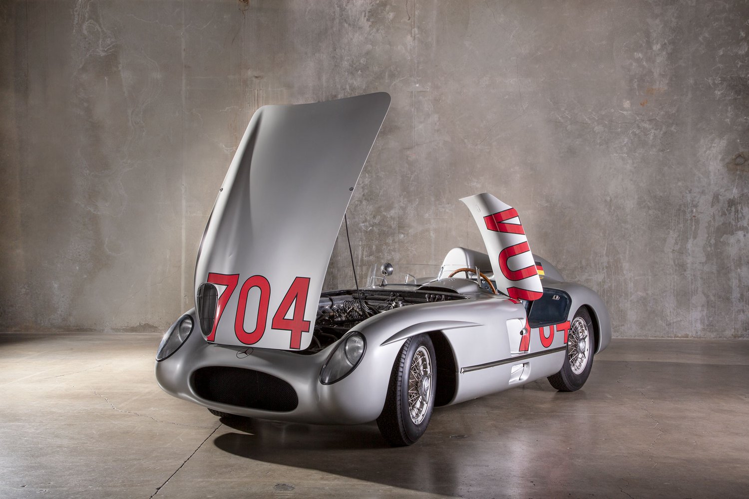 The Stuff of Legend - Mercedes 300 SLR