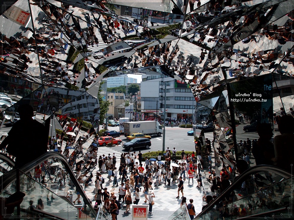 東京自由行∥ 明治神宮前站 東急Plaza表參道原宿-幾何鏡面拍照很有趣