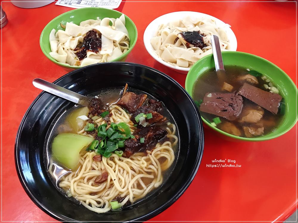 南投食記∥ 竹山橋頭麵海山麵館 大智路店 -古早味麵店，停車方便