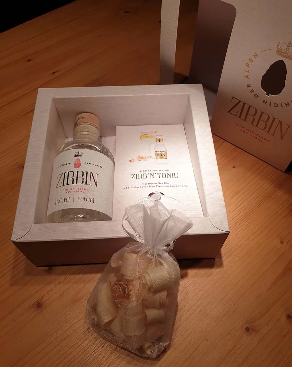 ZIRBIN Geschenkbox open