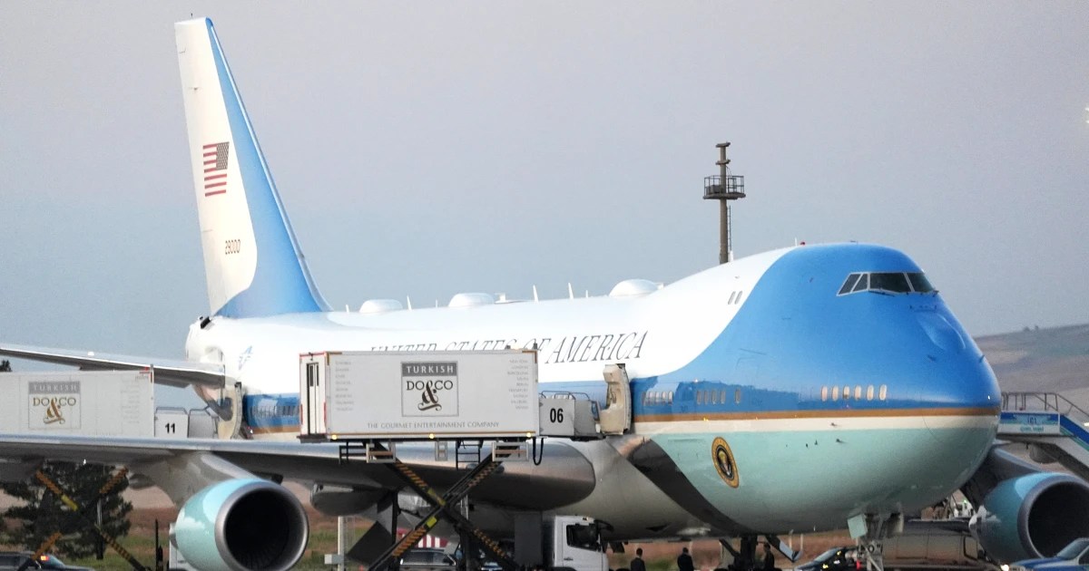 Trump’s Secret Flight: A Deep Dive into a Controversial Plot