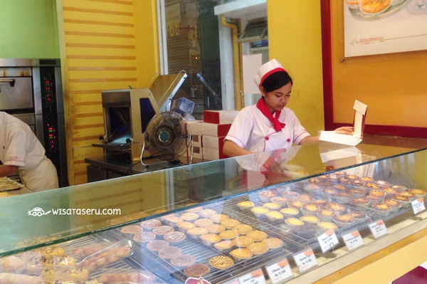Golden Egg Tart BSD Pasar Modern