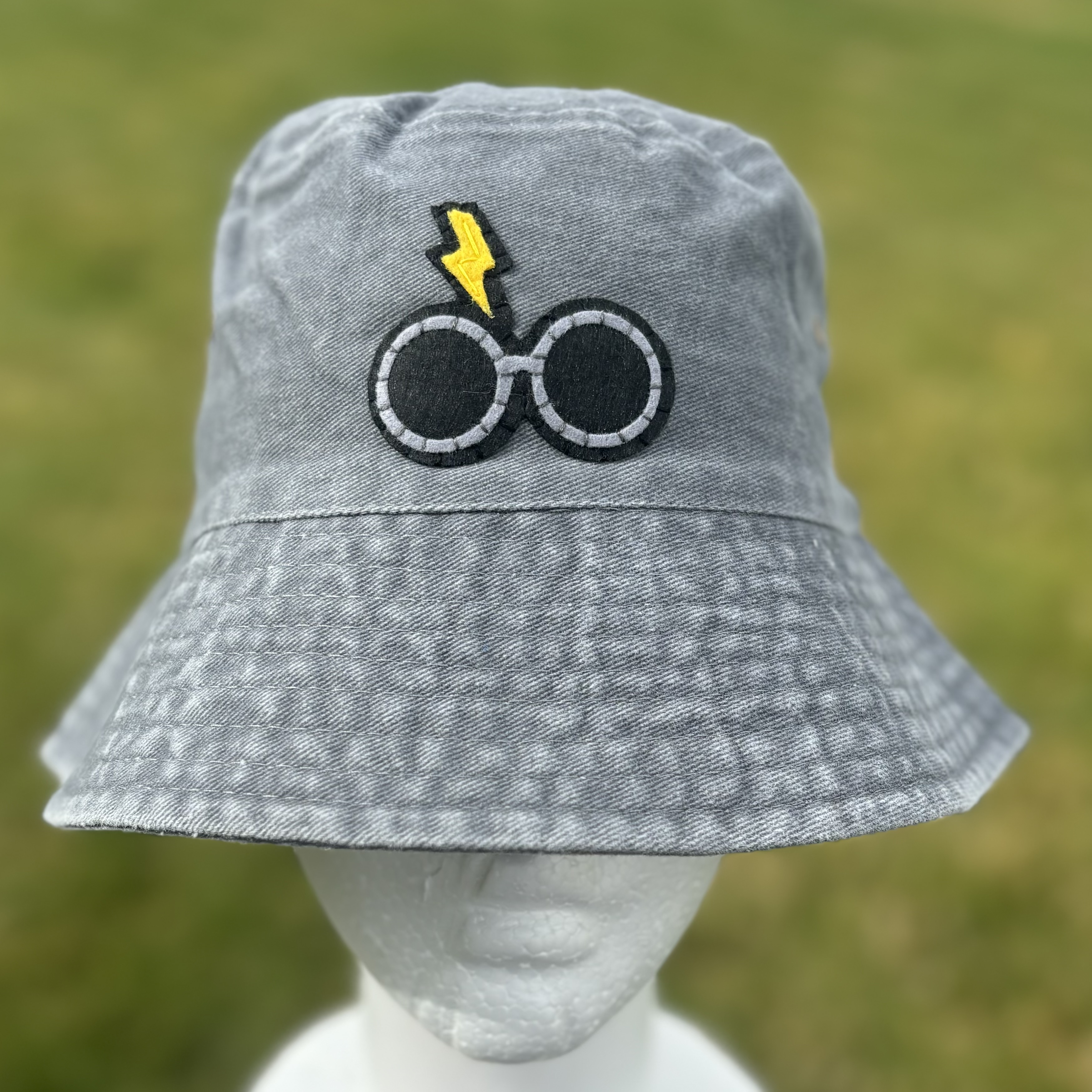 HP Glasses Bucket Hat